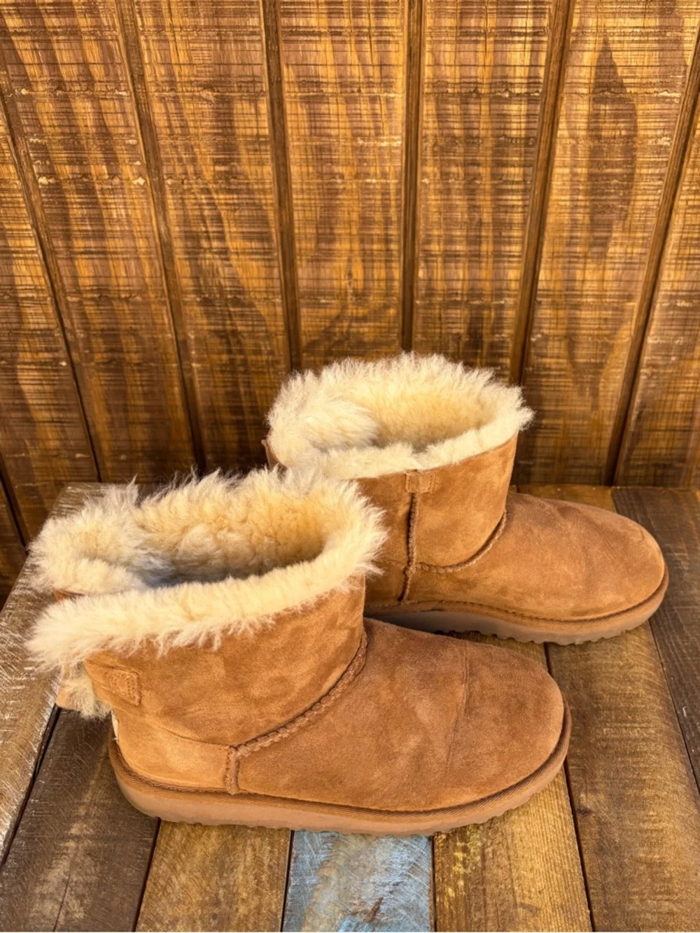 UGG Kandice Chestnut Bow Back Boots